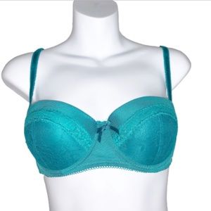 🎄NWT• Hype • Teal Padded Lace Push-up Bra • 34C